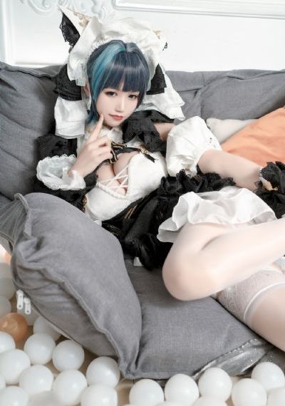 年轻胸大的小婕子_BD英语电影免费在线