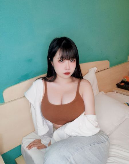 美女校花被调教出奶水_超清天堂在线