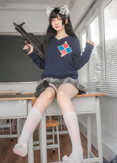 少爷被调教室跪趴sm男男文_1080全集在线观看