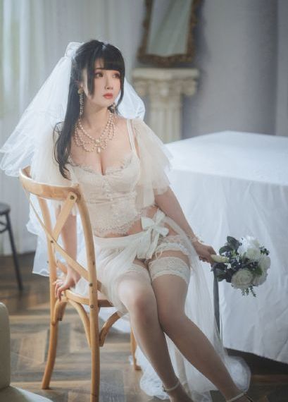 日本航空飞机服务做爰_欧美在线观看