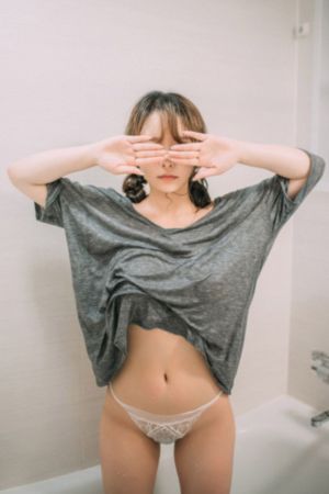 夜夜骚av_高清日韩电影在线