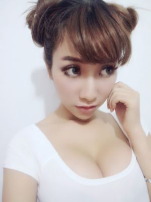 小梅的性荡生活_正片免费观看