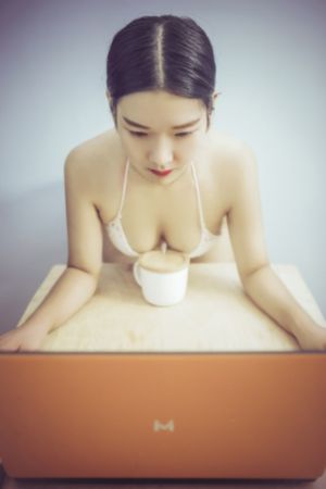 看剧的软件哪个最全是免费的_DVD全集免费播放