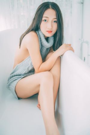 女兵洗澡露黑毛的视频_DVD在线播放观看