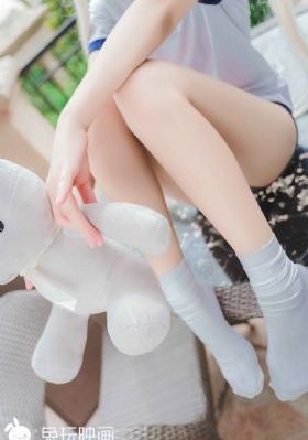 老头巨大挺进莹莹的体内免费视频_DVD在线播放观看