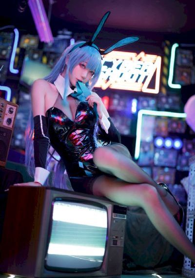 制服 丝袜 综合 日韩 欧美_欧美在线观看