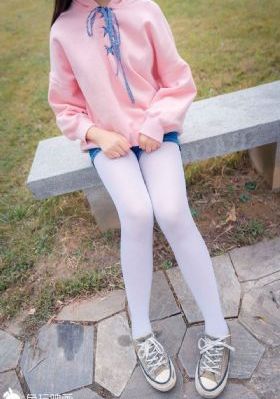 亚洲AV欧洲AV人人爽爽蜜桃_蓝光韩国电影在线观看