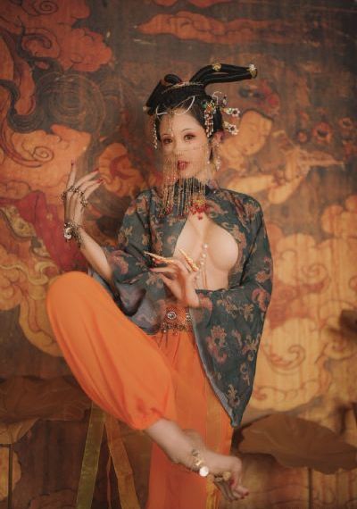 动漫美女丝袜高潮白浆_BD在线手机播放