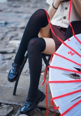 国产JJIZZ一区二区三区老师_高清在线播放
