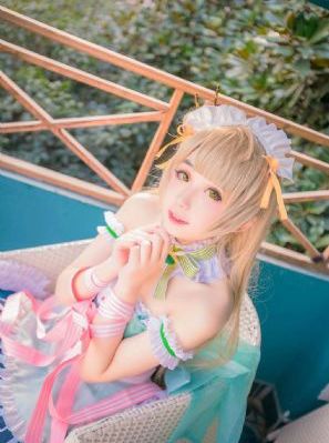 浴室偷拍美女洗澡456在线_BD韩语高清视频观看