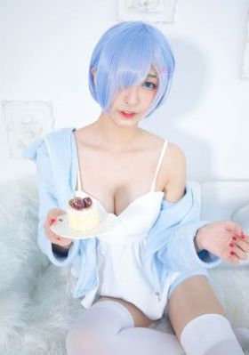 红衣小女孩在线观看完整恐怖版_1080免费观看电视剧