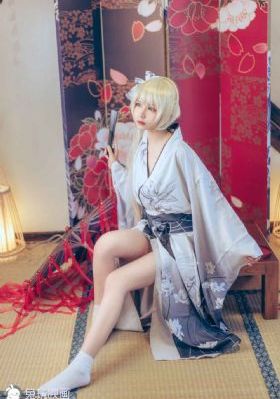 女服务员撅着光屁股挨打_高清完整视频观看